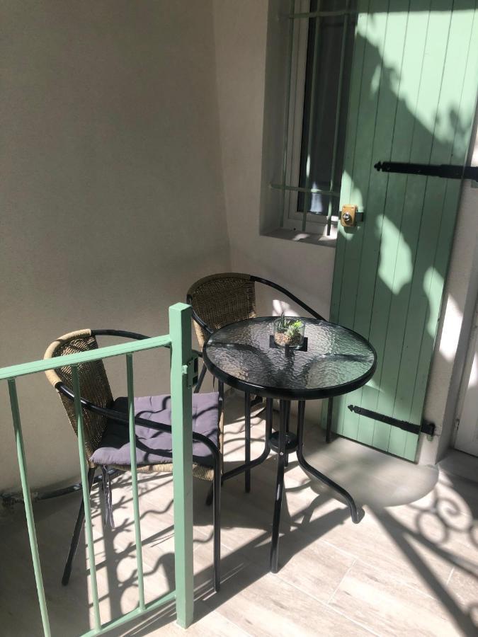 Vieil Antibes, Ravissant 2P Avec Petite Terrasse Apartment Exterior photo